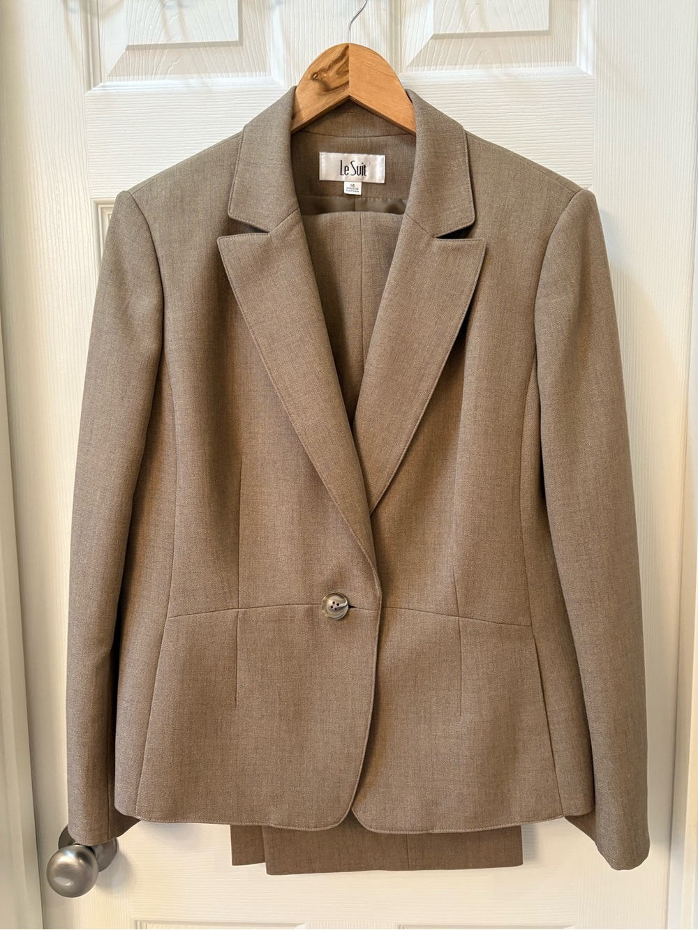 Le Suit 2-Piece Brown Patterned Pant Suit Office Business Blazer Set Size 14